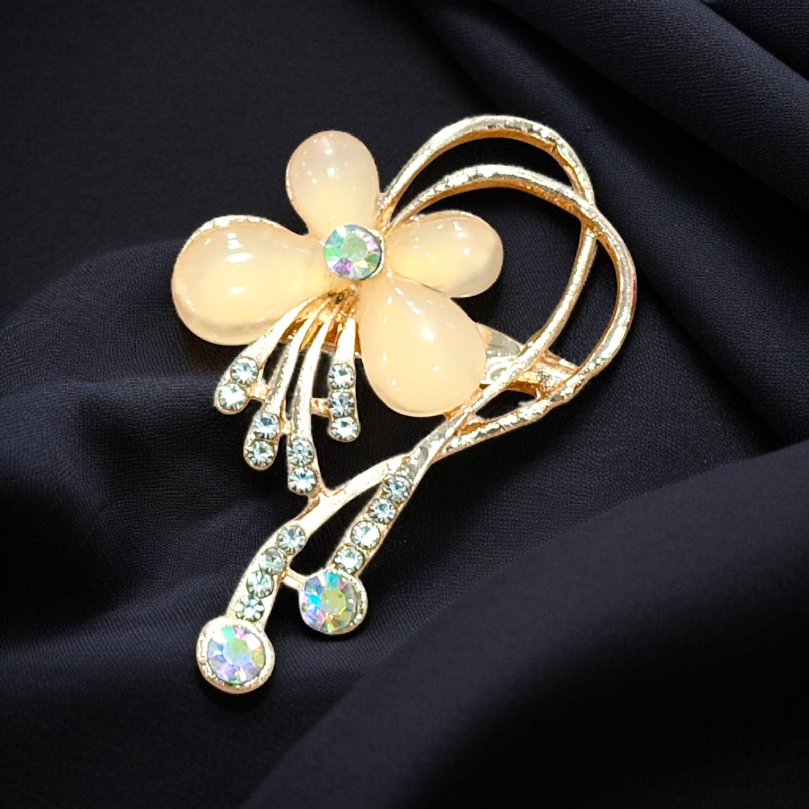 Shimmering Nymph Brooch